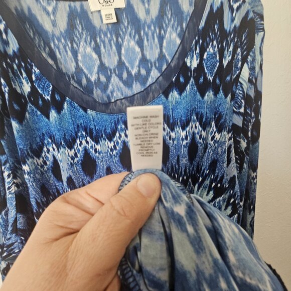 Cato Blue Tunic Top Embellished Neckline and Handkerchief Hem Size 26W-28W - Picture 8 of 8